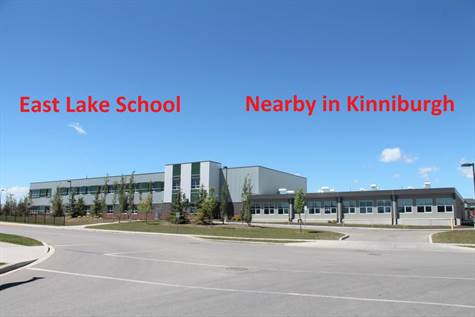 School nearby in Kinniburgh