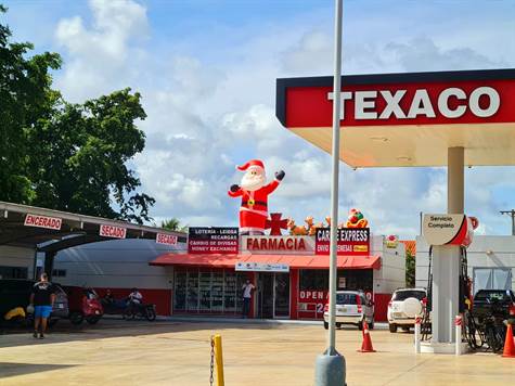 Texaco gas station, Pharmacy, food-mart short walk away