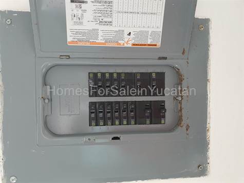One Circuit Breaker for Whole House