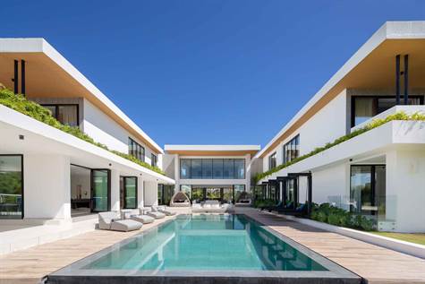 Luxury Villa For Rent in Cap Cana 1