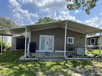 Homes for Sale in Bakers Acres, Zephyrhills, Florida $60,000