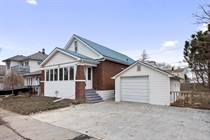 Homes for Sale in East Windsor, Windsor, Ontario $469,900