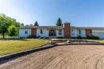 Homes for Sale in Hewitt Estates, Sturgeon County, Alberta $849,000