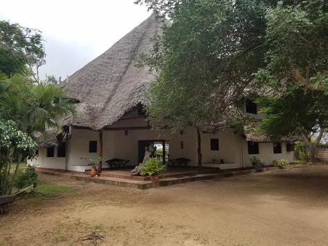 Oceanfront property for sale in Malindi 