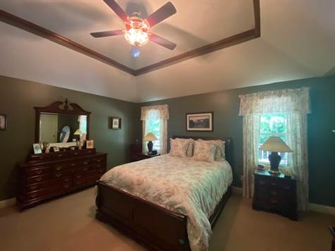 Decorative tray ceiling