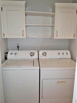 LAUNDRY ROOMWITH STORAGE