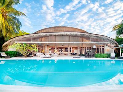 Exquisite 5BR Villa in Casa de Campo: A Masterpiece of Caribbean Architecture for Sale