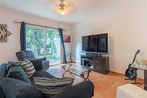 Fully-furnished Villa for Sale in Playa del Carmen