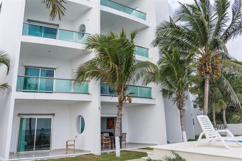 OCEANFRONT new penthouse for sale in PUERTO MORELOS BULDING