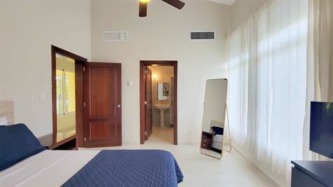 4 Bedroom Villa For Sale in Cocotal 31