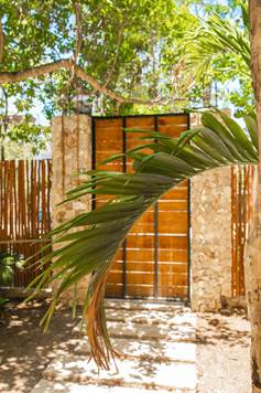 El Nido 2 bedroom condo for sale with garden area in Tulum