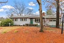 Homes for Sale in Chelmsford, Massachusetts $425,000
