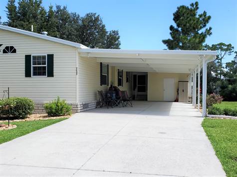 DOUBLE CARPORT AND DRIVEWAY