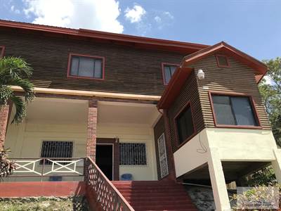 Belize Duplex for rent featuring 2 self contained apartments in San Ignacio