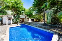 Homes for Sale in Surfside, Playa Potrero, Guanacaste $450,000