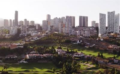 5,000 sqm multifamily land in community with a golf course, for sale State of Mexico.