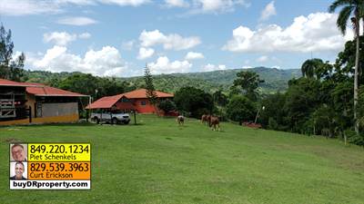 COMERCIAL: 2 BEDROOM HOUSE AND POOL ON A 4 ACRE LOT, AMAZING VIEWS, COMMERCIAL PROPERTY., Suite 5200, Carretera Turistica - Tubagua, Puerto Plata