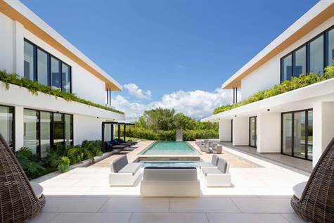 Luxury Villa For Rent in Cap Cana 24