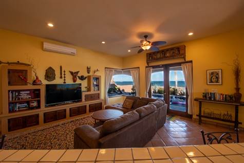 Living room in Casa La Playa