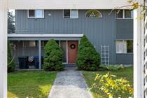 Multifamily Dwellings for Sale in Kelowna South, Kelowna, British Columbia $1,099,000