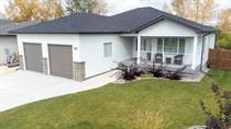 Homes for Sale in Lorette, Manitoba $549,900