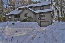 Homes for Sale in Pocono Pines, Pennsylvania $579,000