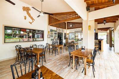 Prime Gastronomic Commercial Space for Sale in Pueblito Sur, Las Palmas