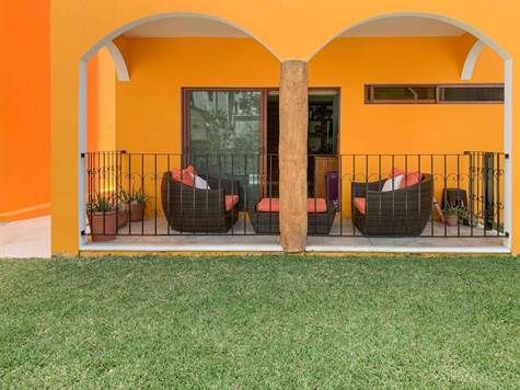 Hacienda Escondida 2 bedroom condo for sale