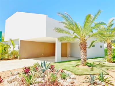 Modern 4BD Villa With access to Punta Cana Resort & Club