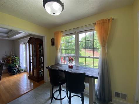 Eat in Dining Area overlooks wooded lot