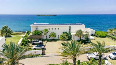 Oceanfront villa