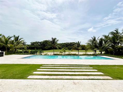 Modern Villa 5BR For Sale in Arrecife Punta Cana Resort 11