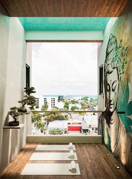 Gorgeous 1 BR studio with balcony for sale in the heart of Playa del Carmen
