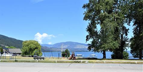 All residents share approximately 2000 feet of Prime Okanagan Lakefront 