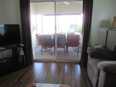 Living room / doors to screened porch