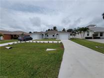 Homes for Sale in Cape Coral, Florida $549,900