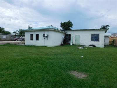 (2337) A 2 BEDROOM HOUSE WITH A BUSINESS EXTENSION IN BELMOPAN, CAYO, BELIZE
