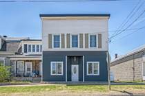 Multifamily Dwellings for Sale in Lanark, Ontario $369,900