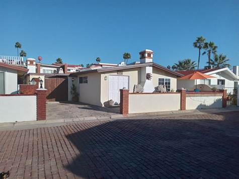 1 Story Home Close to beach in Rosarito, Playas de Rosarito, Baja  California, by Gustavo Torres