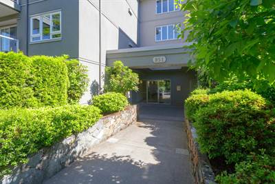 951 Topaz Avenue, Suite 302, Victoria, British Columbia