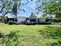 Homes for Sale in Island Lakes, Merritt Island, Florida $140,000