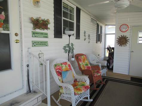 Side screened porch