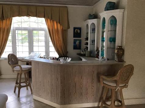 Barbados Luxury Elegant Properties Realty - bar