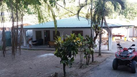 Beachfront Hotel And Restaurant Santa Teresa Costa Rica