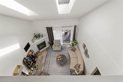 DOULBE VAULTED CEILINGS & SKYLIGHTS