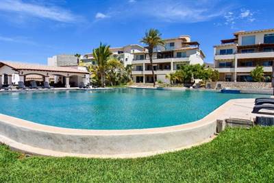 Stunning condo for Sale located in Cabo San Lucas