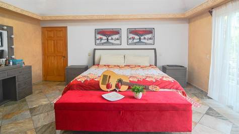 bedroom - 8 BR Pacific Ocean property  for sale in Manzanillo