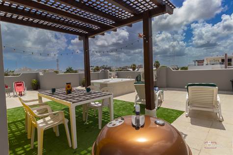 Rinconada del Mar 2 bedroom penthouse for sale in Playa del Carmen