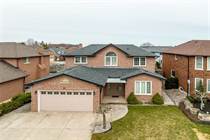 Homes for Sale in Hamilton, Ontario $1,199,423