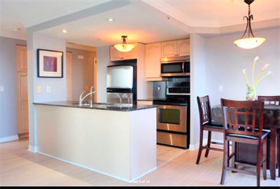 Mississauga City Centre // 2bed, 2 Bath Condo available for Lease